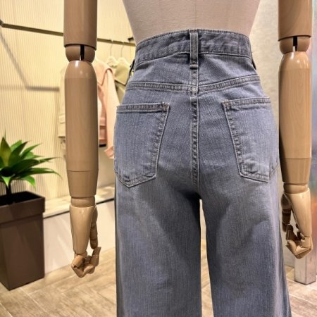 부츠컷 그레이 데님 팬츠