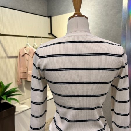 스트라이프 슬림 니트