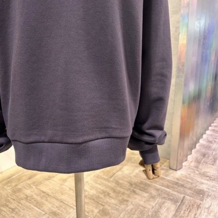 박시 레터링 맨투맨 티셔츠