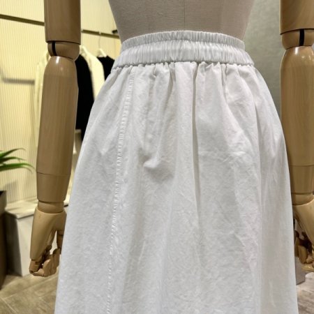 사이드 언발 밴딩 롱 스커트