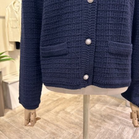 라운드 진주 단추 가디건