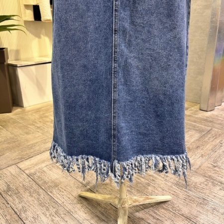 백 밴딩 수술단 데님 롱 스커트