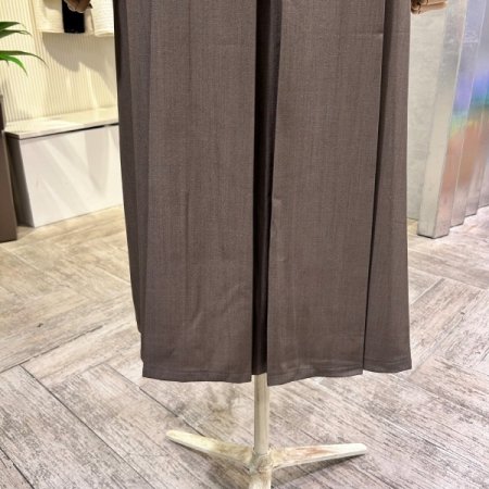 다트 플리츠 롱 스커트