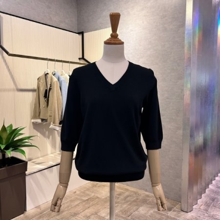 베이직 V넥 니트