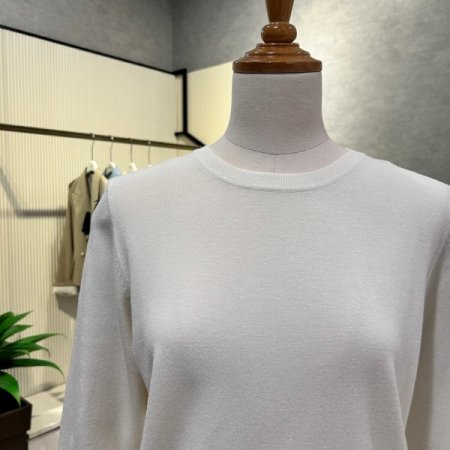 베이직 라운드 니트