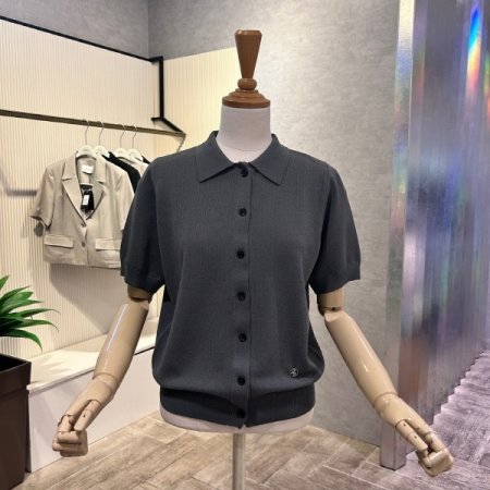 카라 단추 니트 가디건