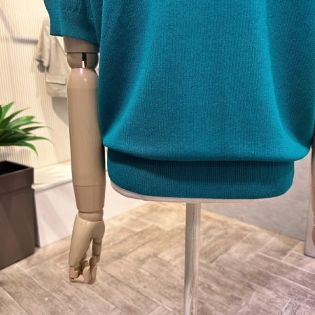 카라 단추 니트 가디건