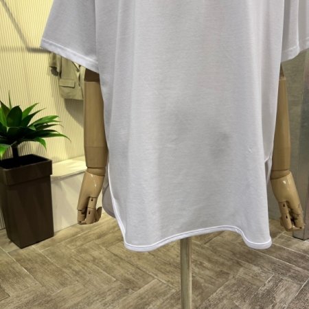 언발 박시 티셔츠