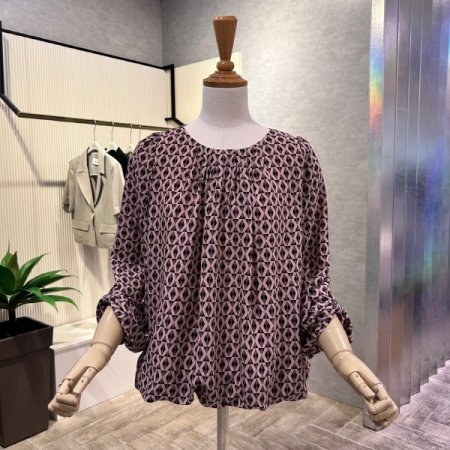 트임 소매 밴딩 블라우스