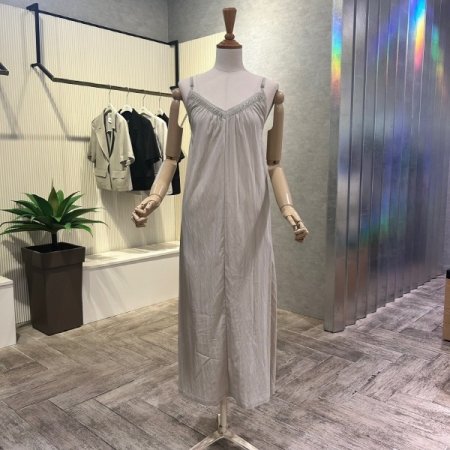 백 스트링 스트랩 롱 원피스