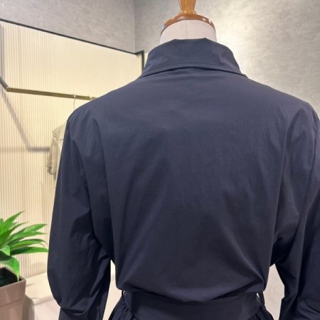 다트 벨트 백 밴딩 블라우스