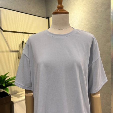 박시 언발 티셔츠