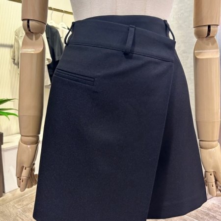 심플 랩 라인 미니 스커트