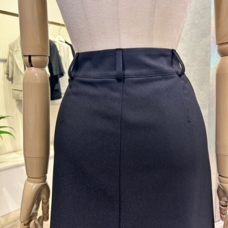 심플 랩 라인 미니 스커트