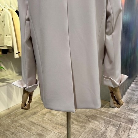 레터링 배색 뒤트임 더블 재킷