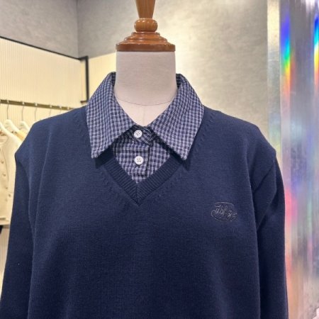 체크 셔츠 카라 소매 배색 니트