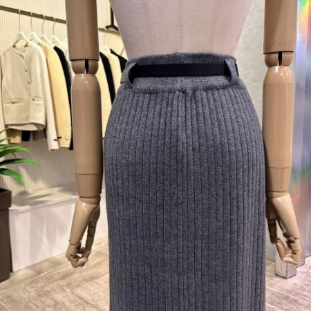 밴딩 벨티드 포켓 니트 롱 스커트