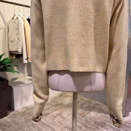 크롭 골지 단추 가디건