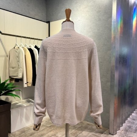 캐시미어 패턴 배색 니트