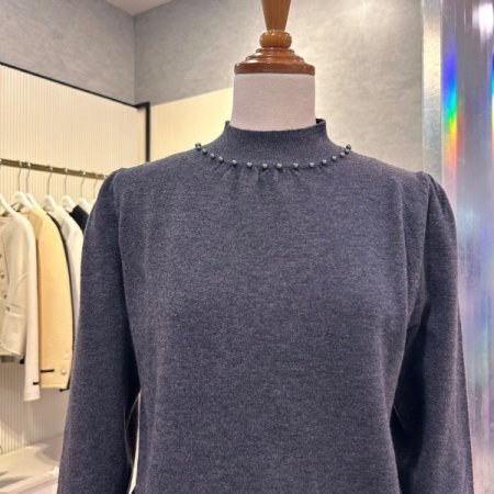 반 폴라 진주 라운드 니트