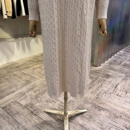 꽈베기 라인 니트 후드 원피스