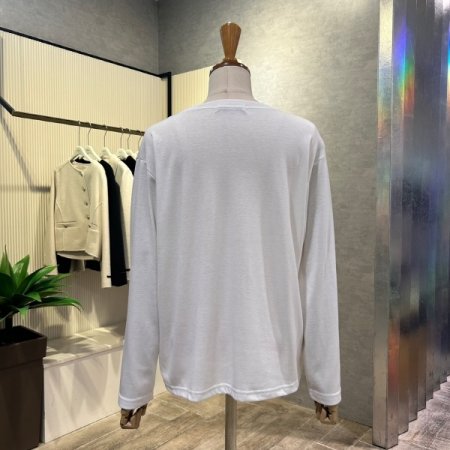 라운드 레터링 티셔츠