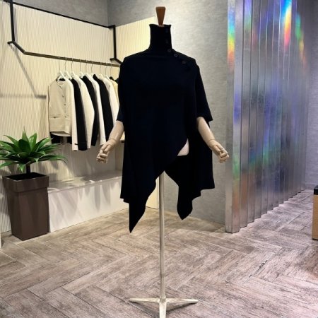 하이넥 케이프 니트