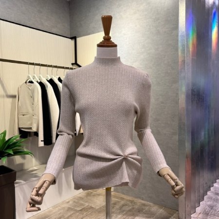 잔 꽈배기 반 폴라 니트