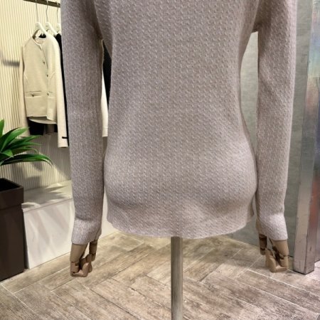 잔 꽈배기 반 폴라 니트