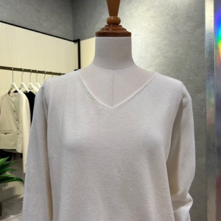 베이직 V넥 니트