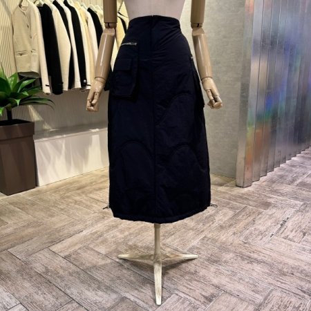 포켓 백 밴딩 패딜 롱 스커트