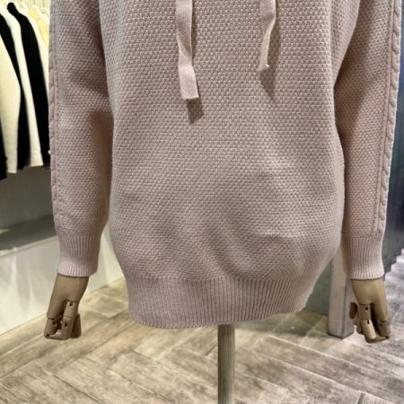 꽈배기 라인 후드 니트