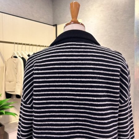 포켓 카라 배색 라인 가디건