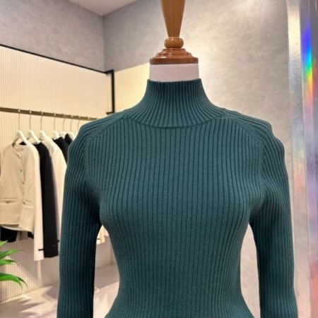 골지 반 폴라 니트