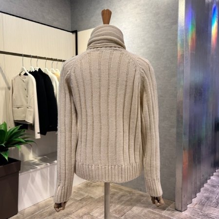 모플러 세트 라운드 니트