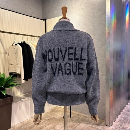 부클 레터링 집 업 박시 니트