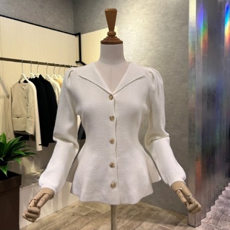 단추 V라인 퍼프소매 가디건