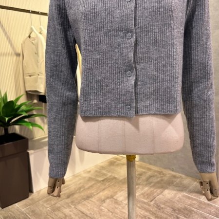 단추 크롭 골지 가디건
