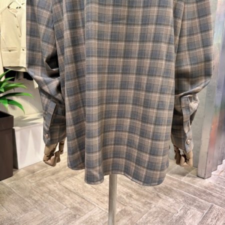 언발 박시 체크 셔츠