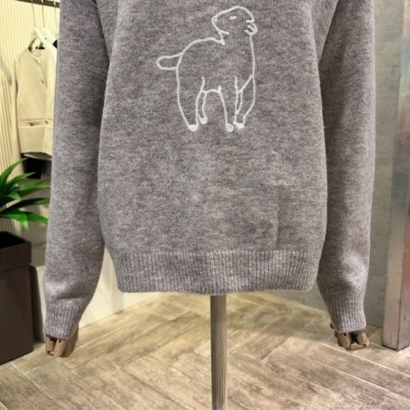 레터링 라운드 니트