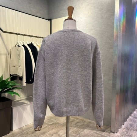 레터링 라운드 니트