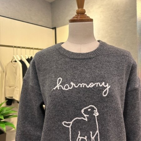 라운드 레터링 니트