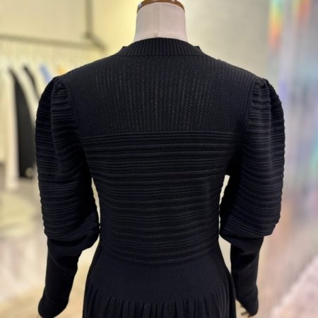 퍼프소매 셔링 니트 롱 원피스