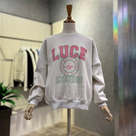 컬러 레터링 맨투맨 티셔츠