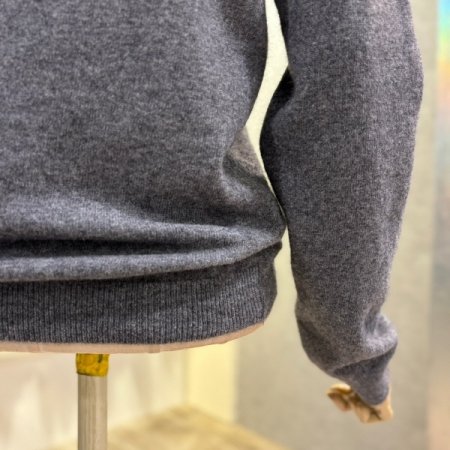 모 라쿤 혼방 라운드 니트