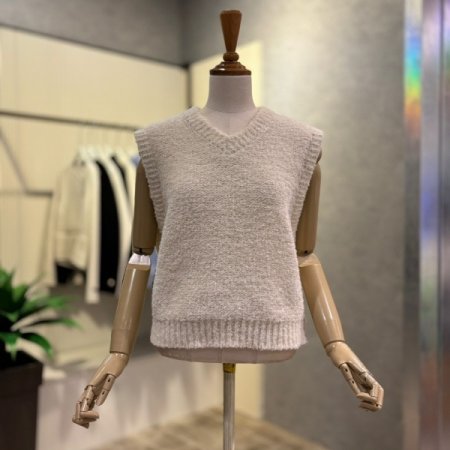 부클 브이넥 베스트 니트