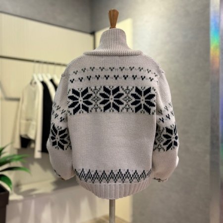 자가드 패턴 니트 카라 가디건