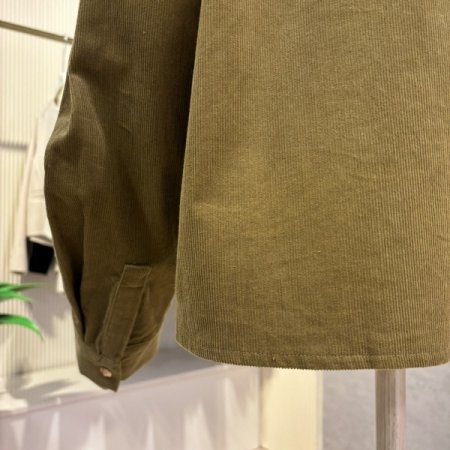 크롭 골덴 카라 셔츠