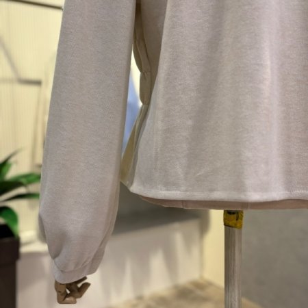 벨로라 셔링 블라우스