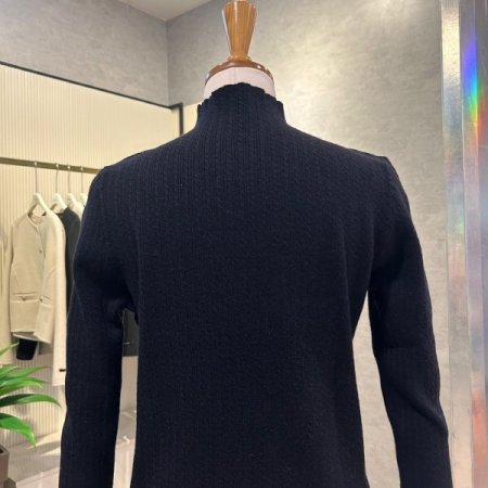 꽈배기 패턴 반폴라 니트